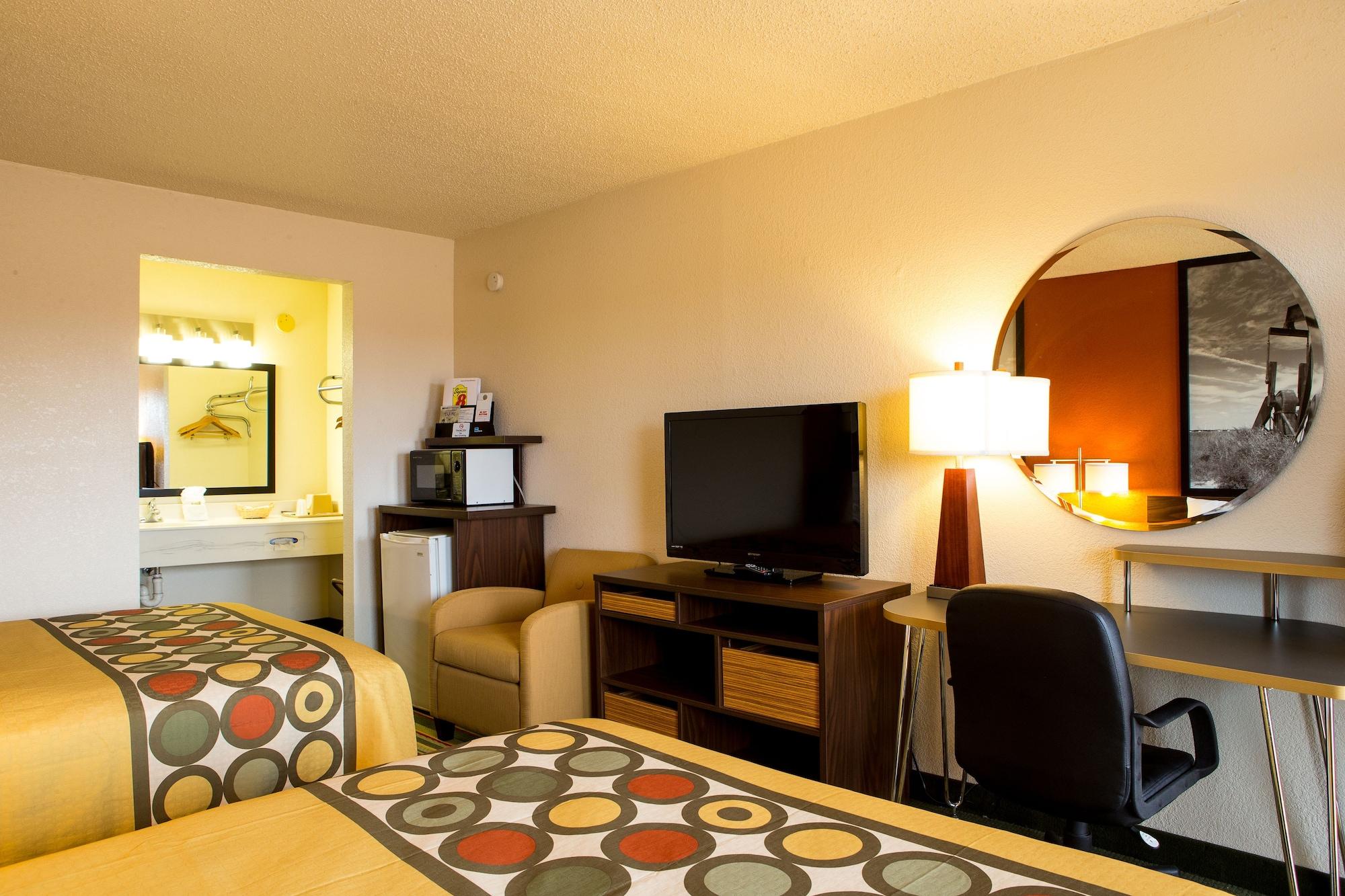 Super 8 By Wyndham Woodward Hotel Luaran gambar
