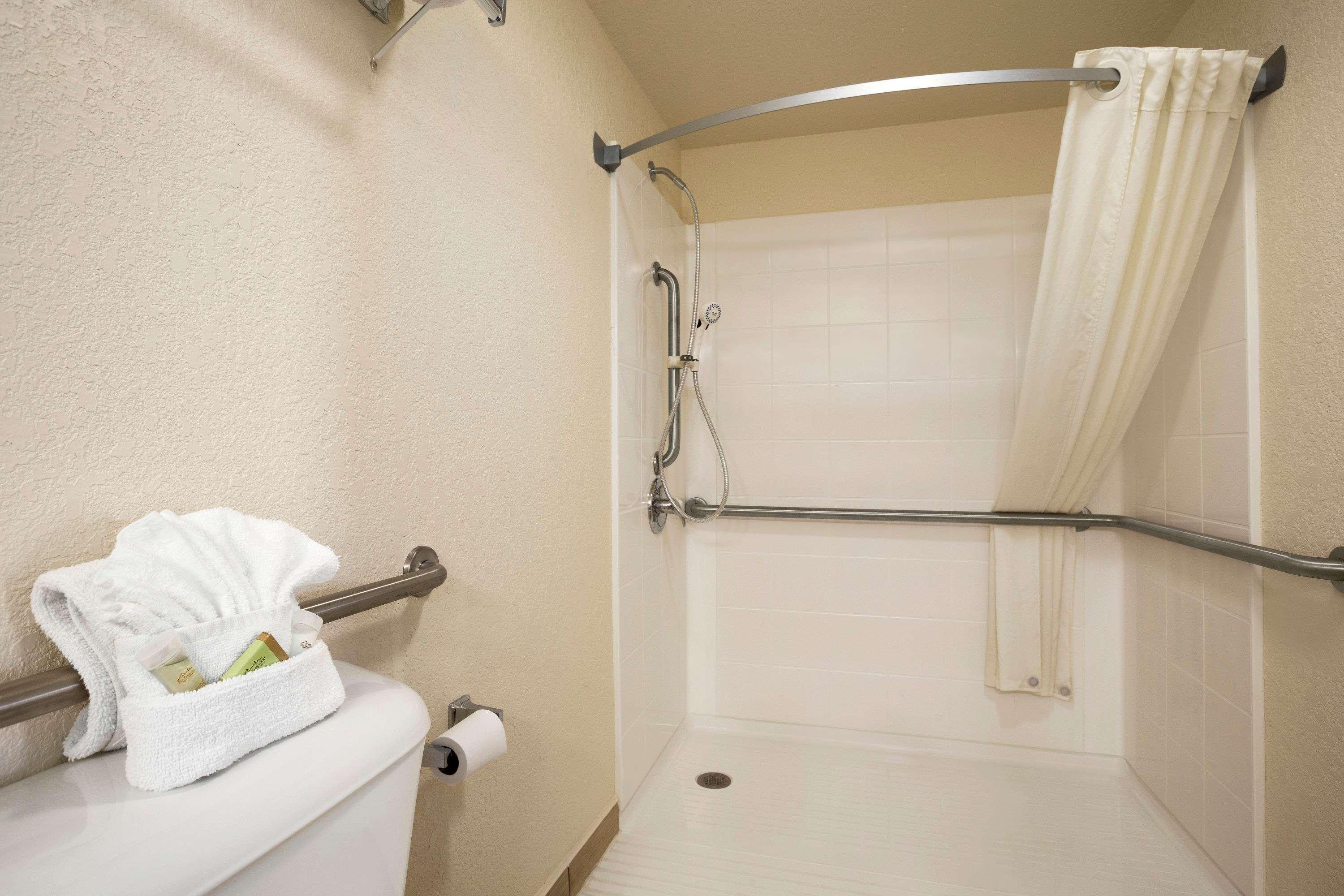 Super 8 By Wyndham Woodward Hotel Luaran gambar