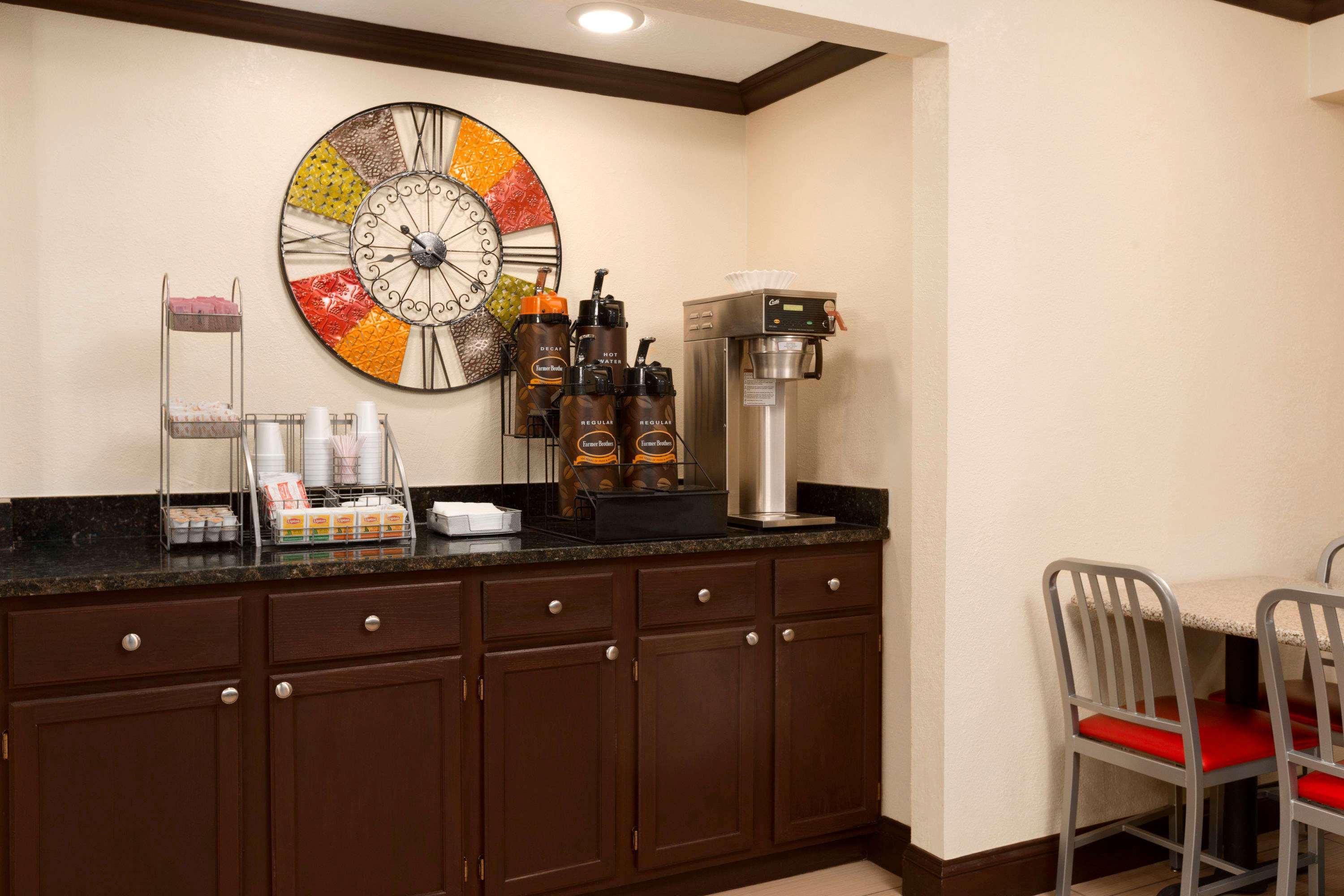 Super 8 By Wyndham Woodward Hotel Luaran gambar
