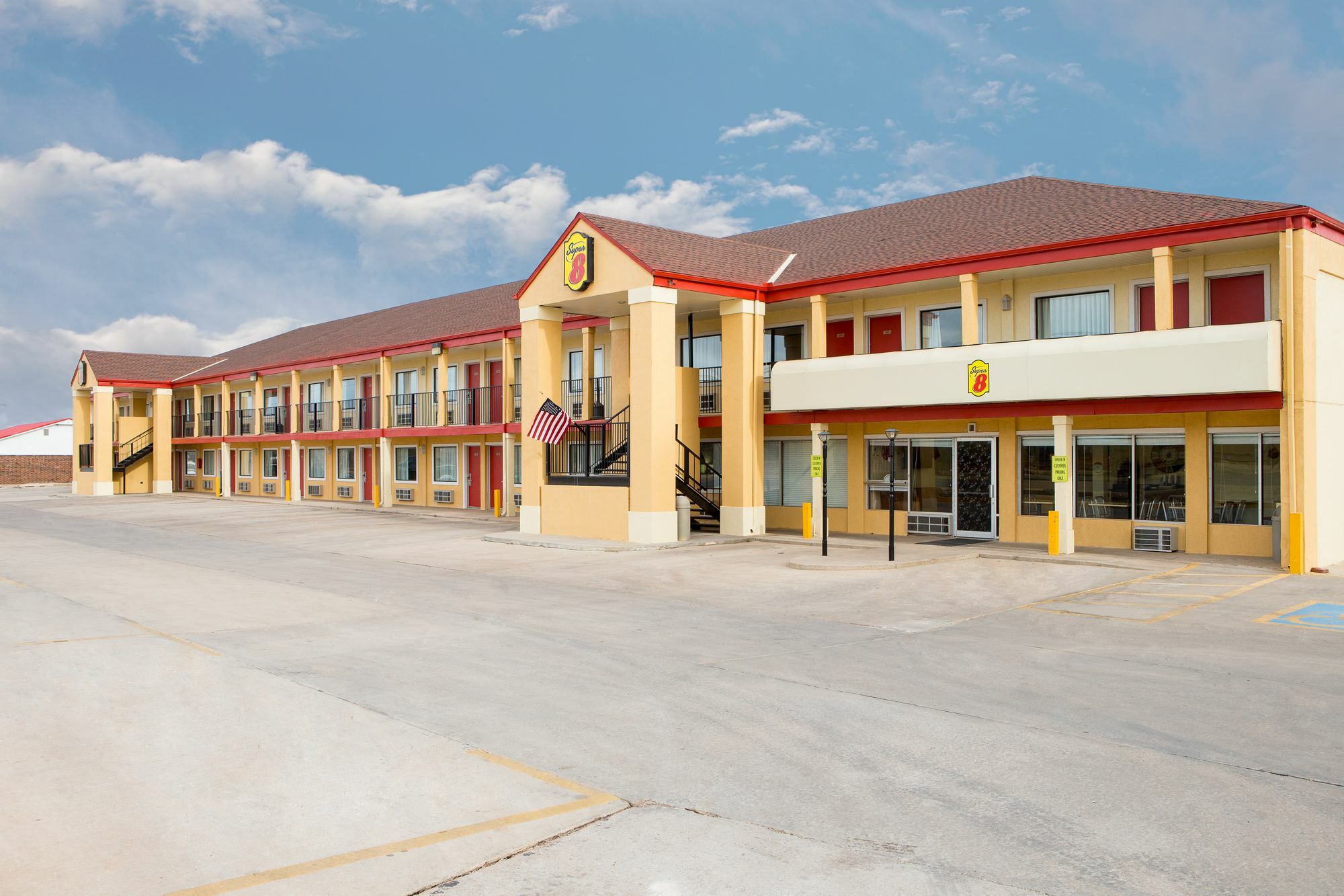 Super 8 By Wyndham Woodward Hotel Luaran gambar